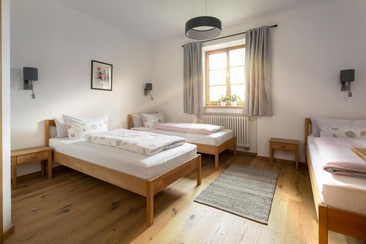 Pension Bernhardhof Otterfing Εξωτερικό φωτογραφία