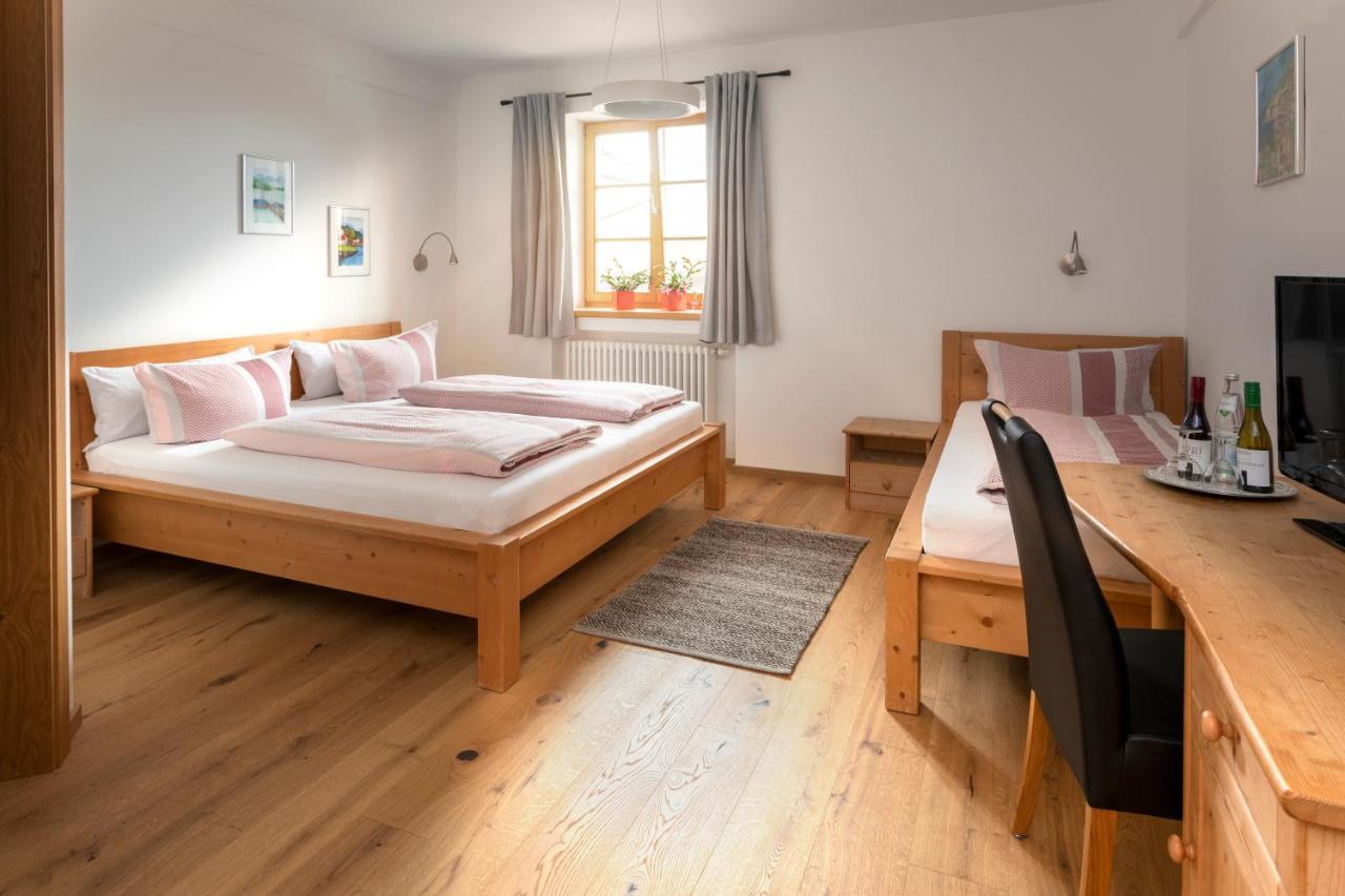 Pension Bernhardhof Otterfing Εξωτερικό φωτογραφία