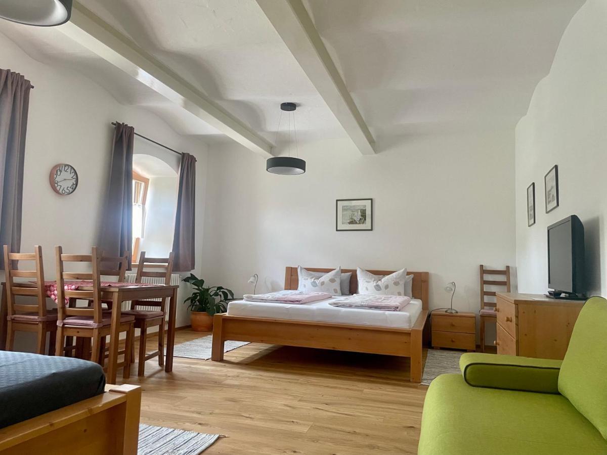 Pension Bernhardhof Otterfing Εξωτερικό φωτογραφία
