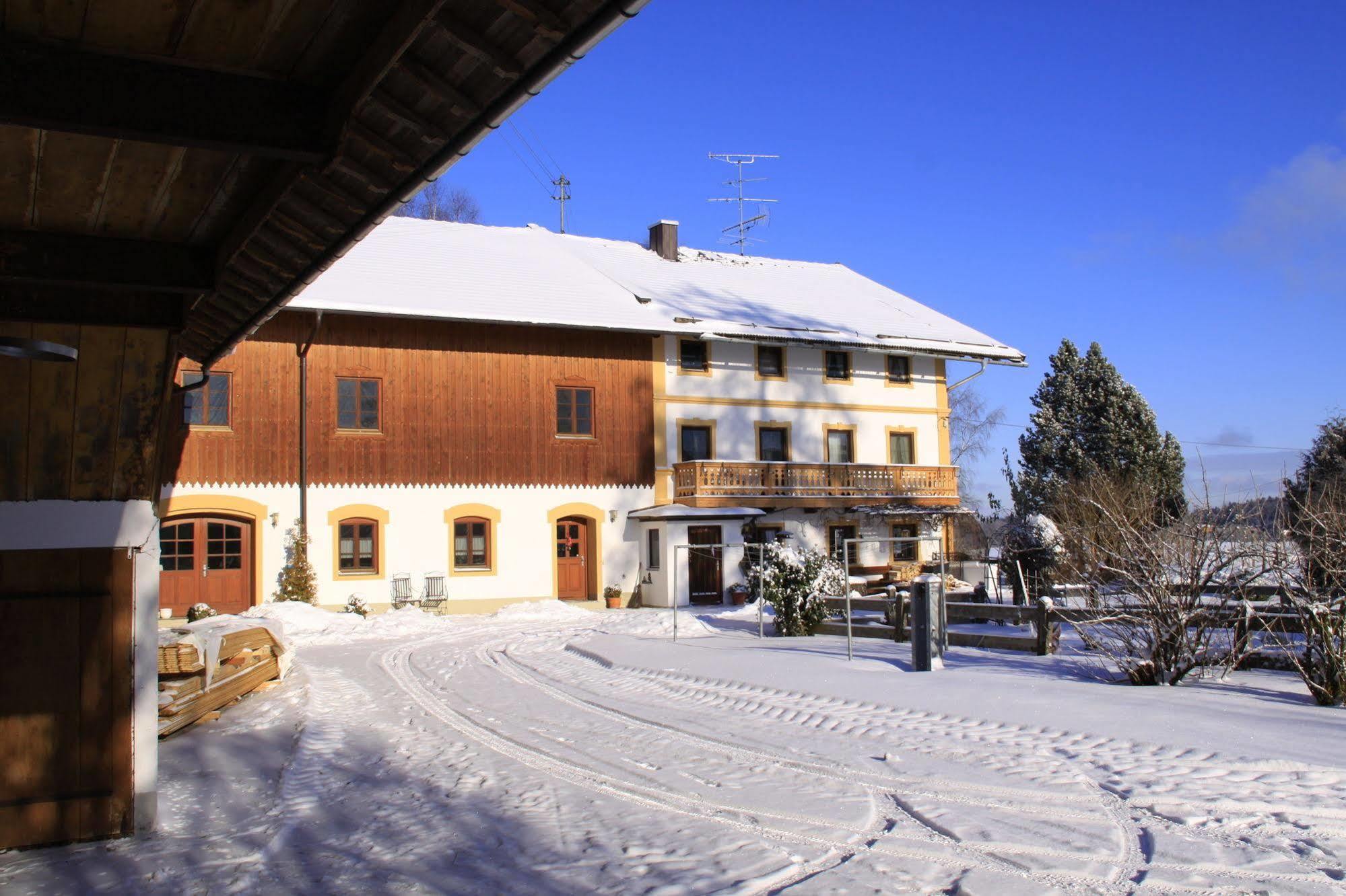 Pension Bernhardhof Otterfing Εξωτερικό φωτογραφία
