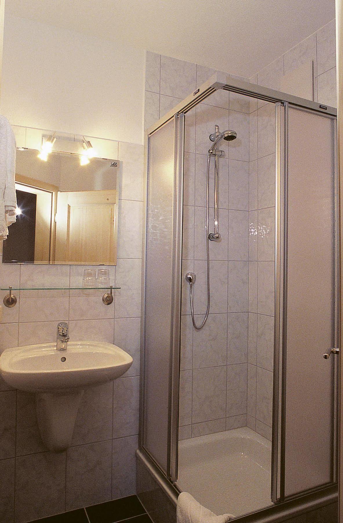 Pension Bernhardhof Otterfing Εξωτερικό φωτογραφία