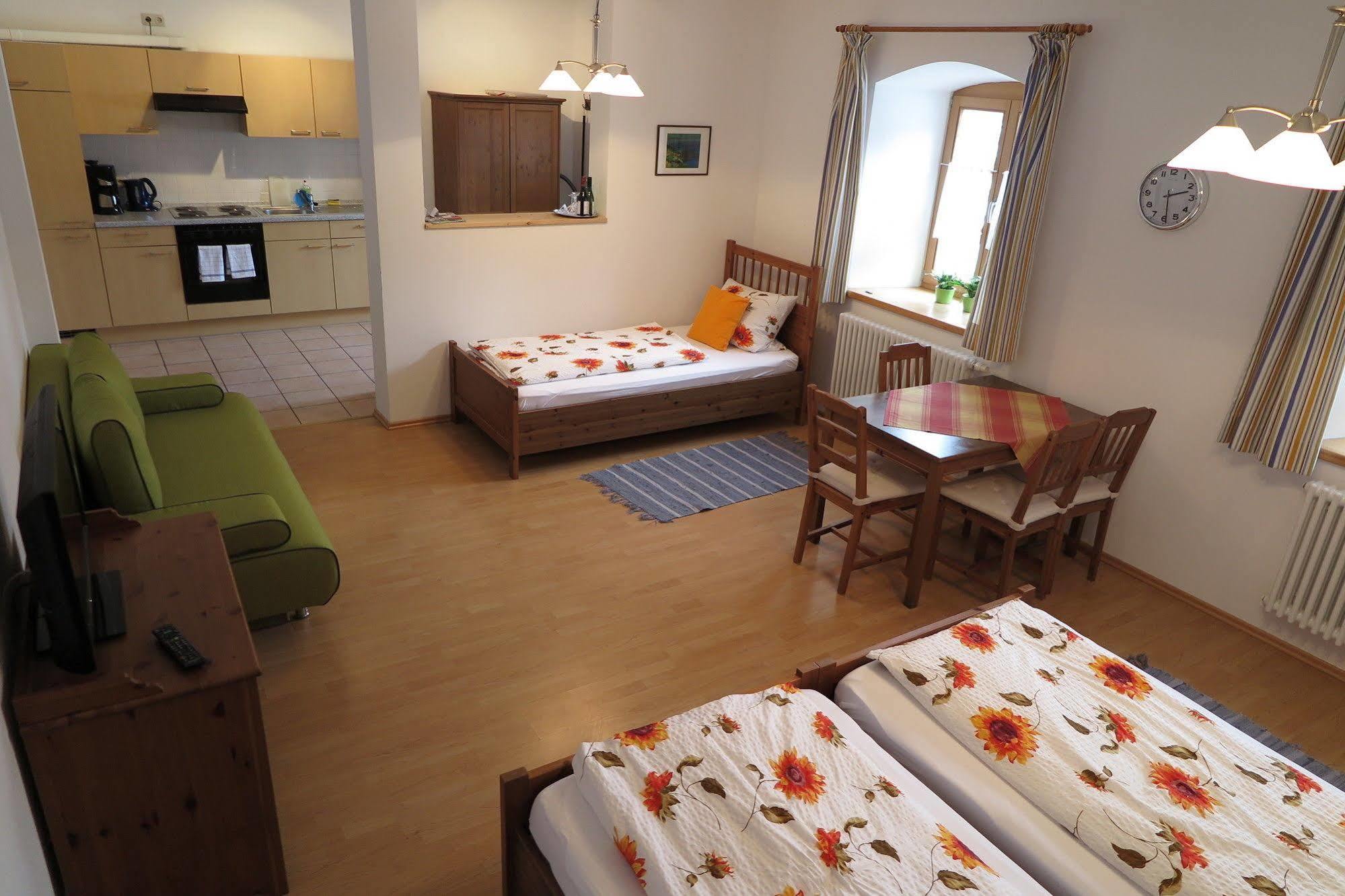 Pension Bernhardhof Otterfing Εξωτερικό φωτογραφία